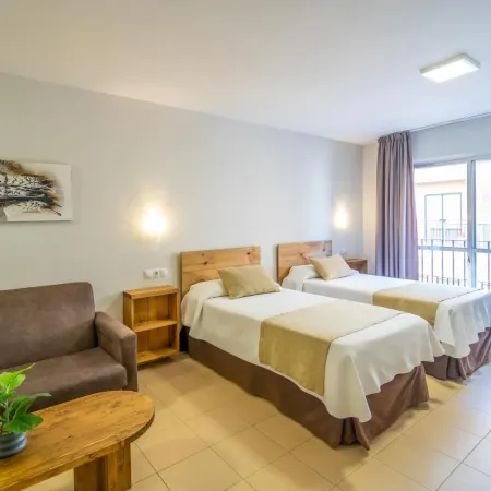 Apartamentos Puerta del Sur