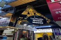La Ruelle Guest House - Guest houses