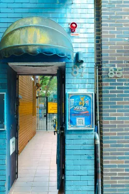 Lil Roo PodBed Hostel