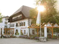 Landhotel Agathawirt Hotels in Bad Goisern