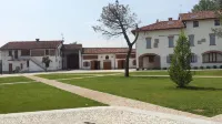 Hotel Sesmones Hotel in zona Castello di Camairago