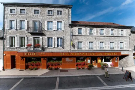 Logis Spa Hotel Restaurant de La Poste Отели в г. Лабати-д'Андор