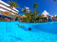 Del Mar Hotel - Pools