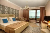 Sunny Castle Hotel - All Inclusive and Free Parking