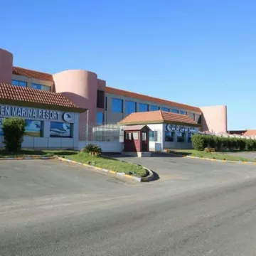 Hotel & Resort Golden Marina Yanbu