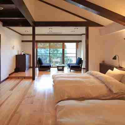 春日飯店 Rooms