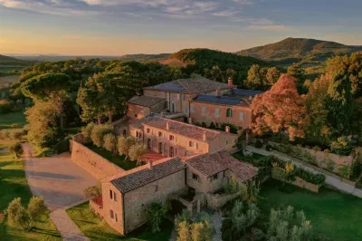 Borgo Sant'Ambrogio - Resort Hotels in 