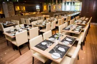 皇家亞特蘭大馬卡埃飯店