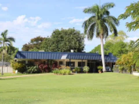 Country Road Motel Hotels in Charters Towers