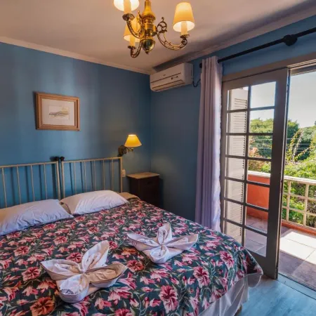 Golden Hills Vila Suzana