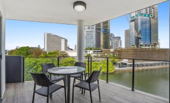Spice Broadbeach - Gclr