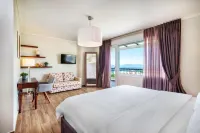 Sunny Villas Resort & Spa