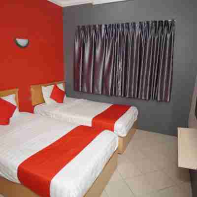 V Hotel Rooms