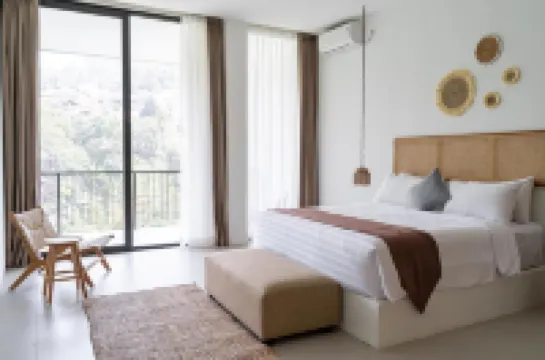 Lavender Rooftop Villa 3 Bedrooms with a Private Heated Swimming Pool