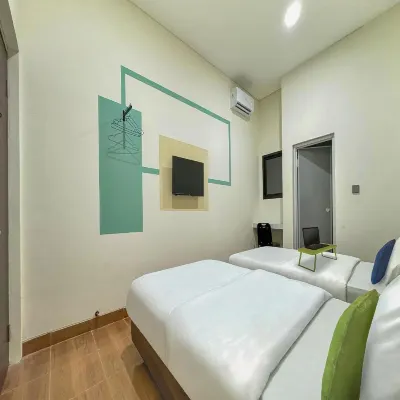 Urbanview Hotel Aloevera Pontianak 폰티아낙 호텔