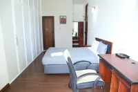 Jays Guest Diyatha Waterfront Hotel a Rajagiriya