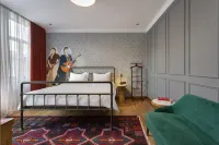 더 블루 폭스 호텔