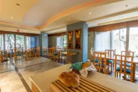 Pantheon Hotel Hotels in Foinikas