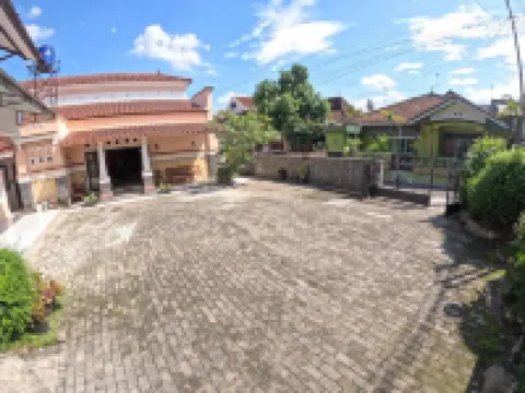 Griya Sidoarum Hotels in Godean