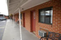 Ontario Inn