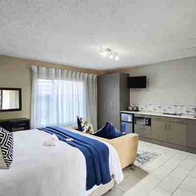 Sunset Events And Accommodation-East London Rooms