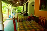 Senura Home Stay - 2-Star