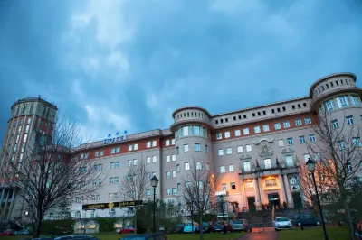 Hotel Seminario Aeropuerto Bilbao Hotels near Bilbao Airport