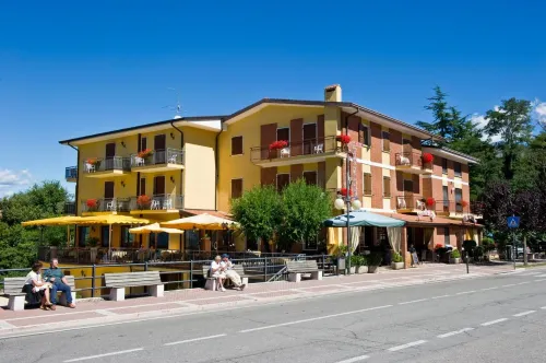 Hotel Costabella Hotels in San Zeno di Montagna