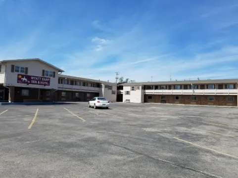 麗晶旅館及套房酒店