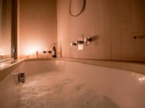 ディモラ インティニ ノーチのホテル