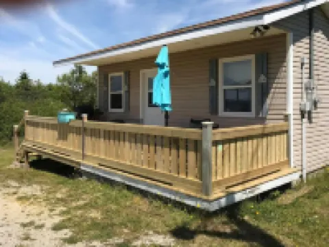 Whispering Waves Cottages Hotel a 