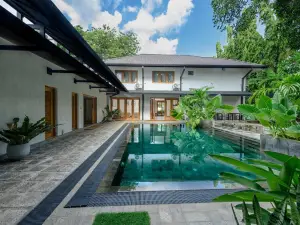 Aryana Boutique Hotel