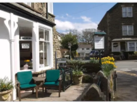 Lynwood Guest House Hotels in Windermere Town