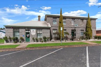 ヴィクトリア ハウス のホテル