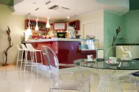 Grand Hotel Sofia - bar
