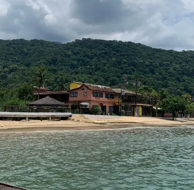 Pousada Solar da Praia Hotels near Ilha Grande