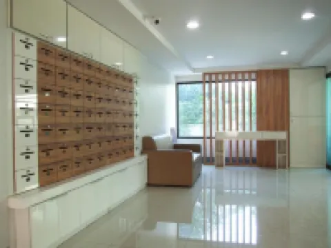 The Seasons Hotels in Lam Luk Ka