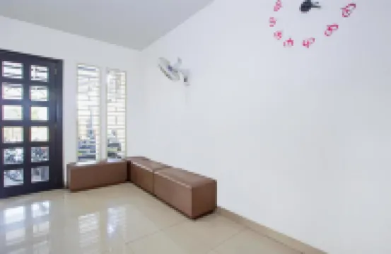 RedDoorz @ Kebon Kacang