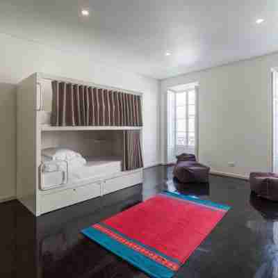 A Bica Hostel Rooms