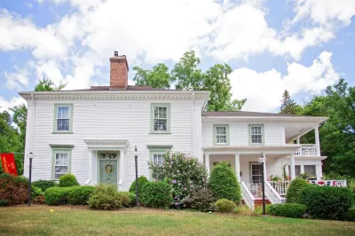Daniel Stebbins B and B Hotels in Easthampton