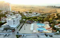 Exotic Hotel & Spa - piscine