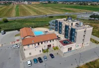Hotel Grecale - Venturina Terme - parcheggio