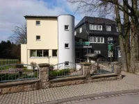Hotel Haus Oberland Hotel a 