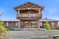 Mountain Heights Lodge Hotels in Whakapapa Village