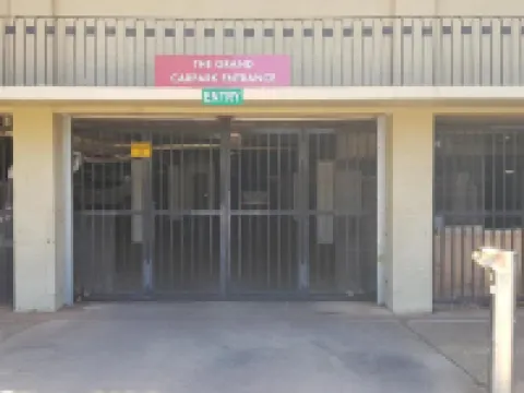 The Grand Motel Hotels in Griffith