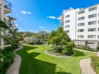 Marcoola Beach Resort Hotels in Marcoola