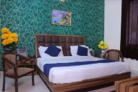 Hotel Panache 500 Mtrs from Shri Krishna Janma Bhumi Teample