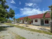 RedDoorz Syariah at Home Ampana Guest House Ampana Kota