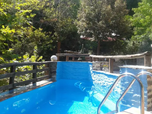 Viraggas Traditional Hotel