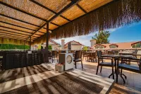 Sunshine Holiday Resort - Balkoner